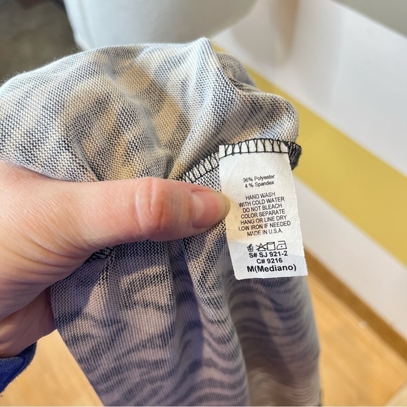 2/$25 Zoel Zebra Tiger Animal Print Business Office Casual Fly Away Cardigan M - Picture 10 of 11